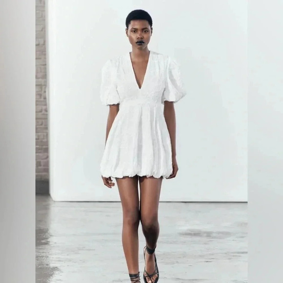 ZARA NEW NWT WOMENS WHITE DRESS DRESSES V NECK WEDDING BRIDE GRADUATION SIZE XS - Picture 1 of 7